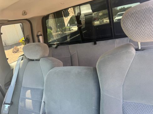 Used 2003 Ford F250 XL RWD image 6
