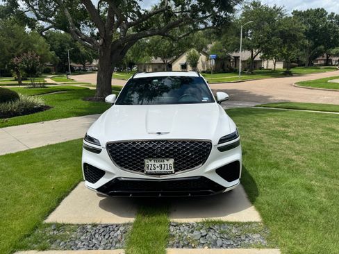 Used 2022 Genesis GV70 3.5T Sport w/ Sport Prestige Package AWD/4WD image 1