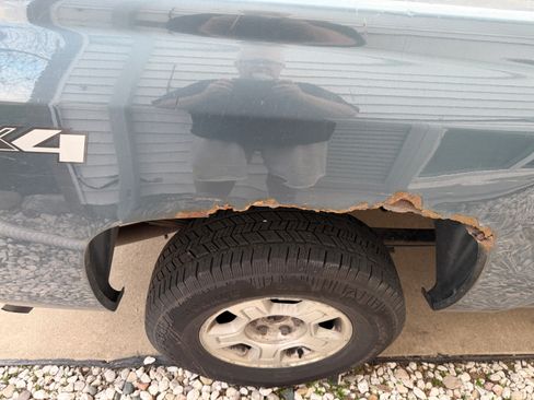 Used 2008 Chevrolet Silverado 1500 LT w/ Power Pack Plus image 12