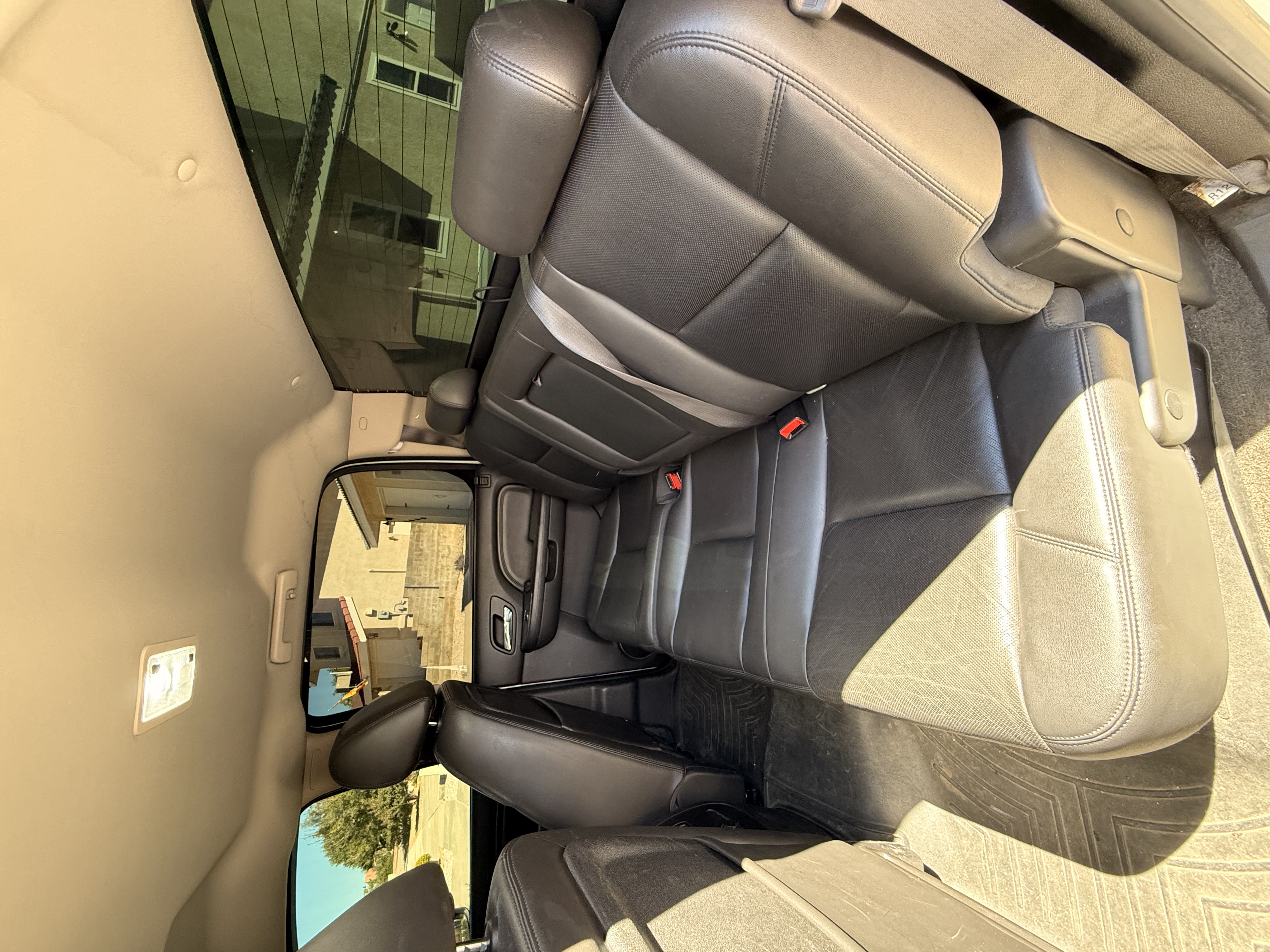 Used 2012 GMC Sierra 2500 Denali w/ Suspension Package, Off-Road AWD/4WD image 12