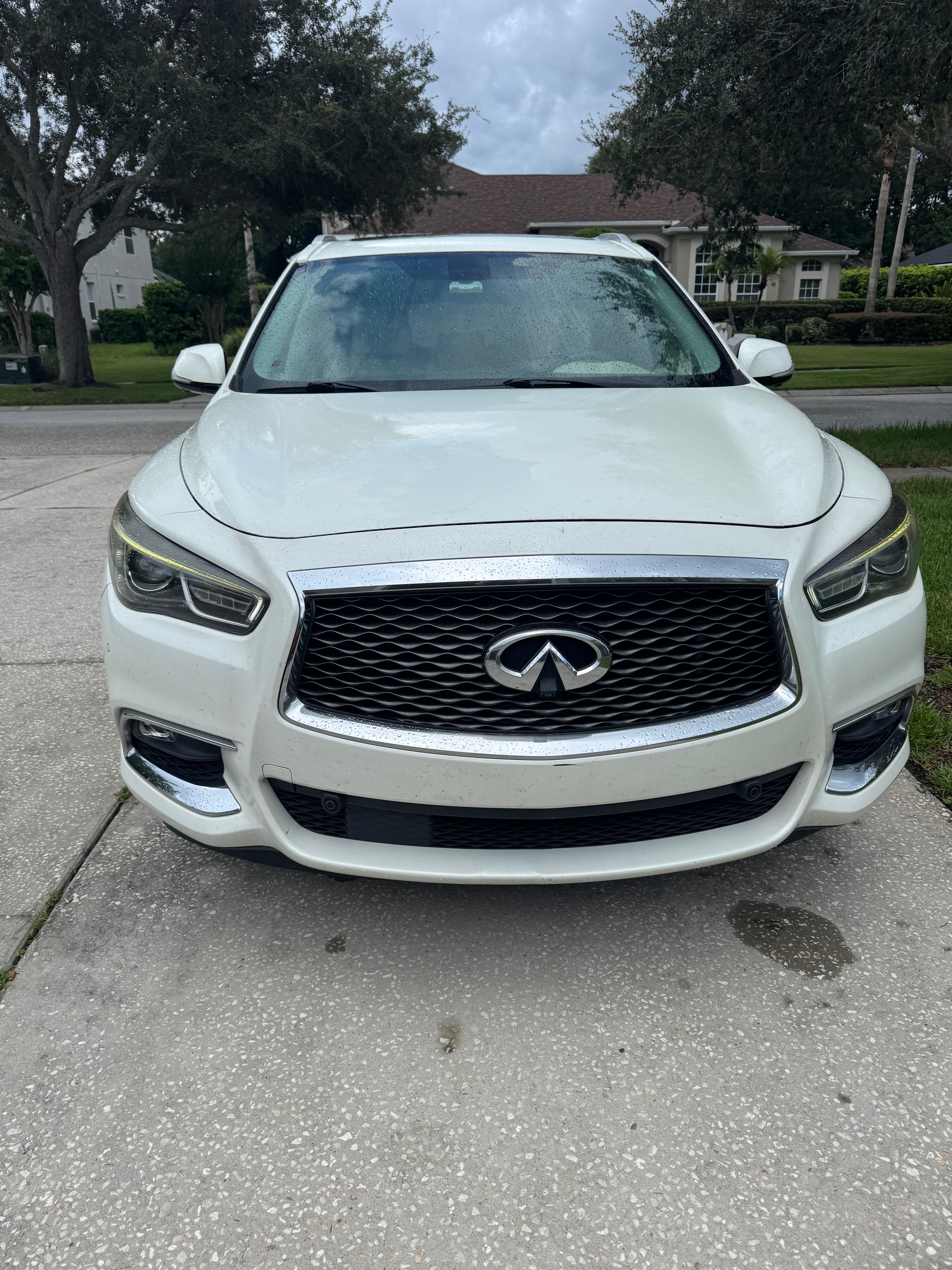 Used 2017 INFINITI QX60 FWD w/ Premium Plus Package image 1