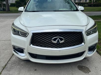Used 2017 INFINITI QX60 FWD w/ Premium Plus Package