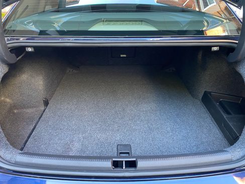 Used 2013 Volkswagen Passat TDI SEL Premium image 21