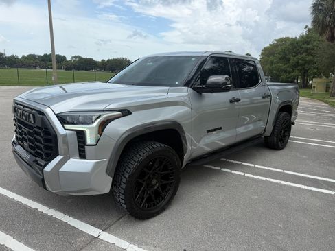 Used 2022 Toyota Tundra Limited RWD image 1