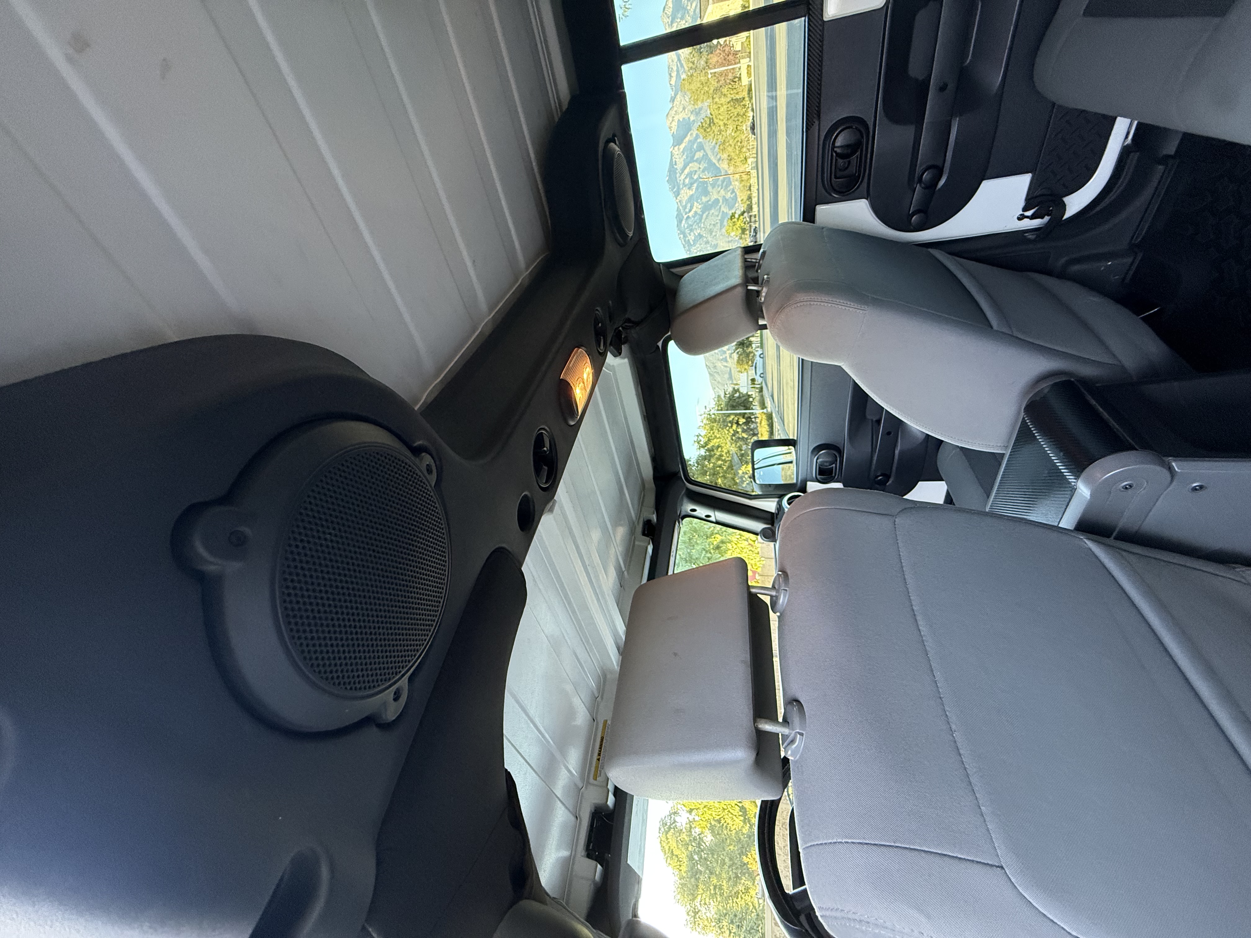 Used 2010 Jeep Wrangler Unlimited Sport AWD/4WD image 26