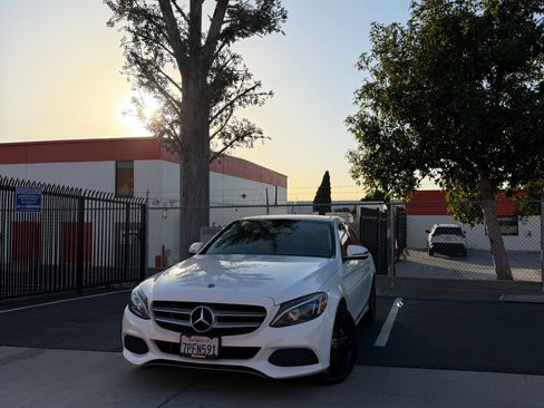 Used 2016 Mercedes-Benz C 300 Sedan image 1