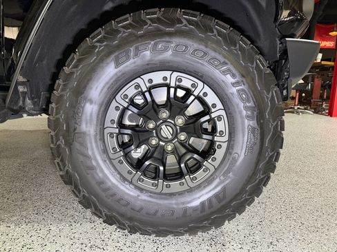 Used 2024 Ford Bronco Raptor image 11