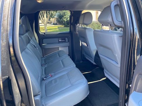 Used 2014 Ford F150 XLT w/ Equipment Group 302A Luxury image 4