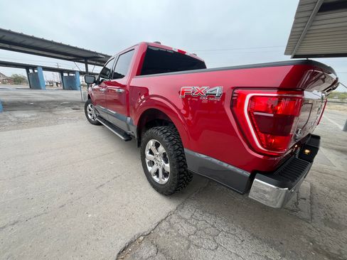 Used 2022 Ford F150 XLT w/ Equipment Group 302A High image 16
