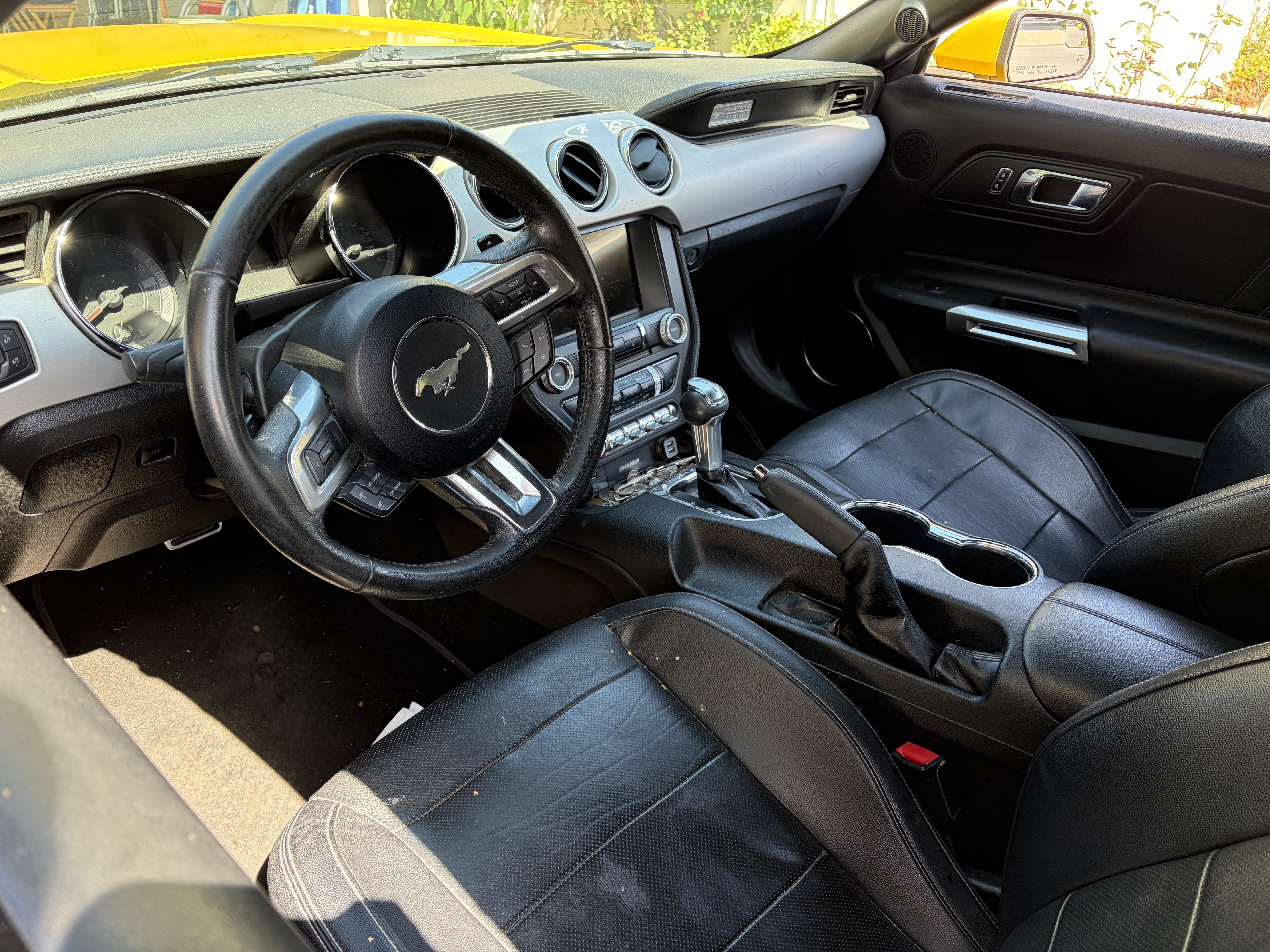 Used 2017 Ford Mustang GT Premium RWD image 2