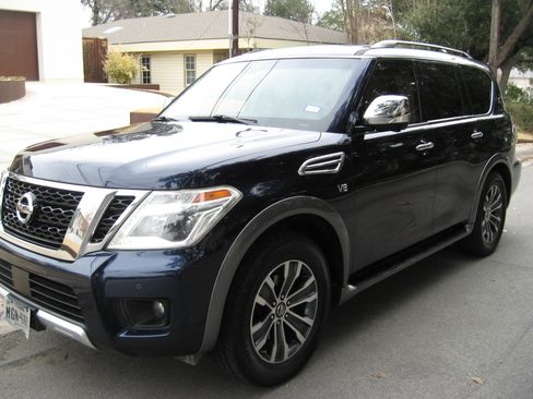 Used 2017 Nissan Armada SL w/ Moonroof Package image 4