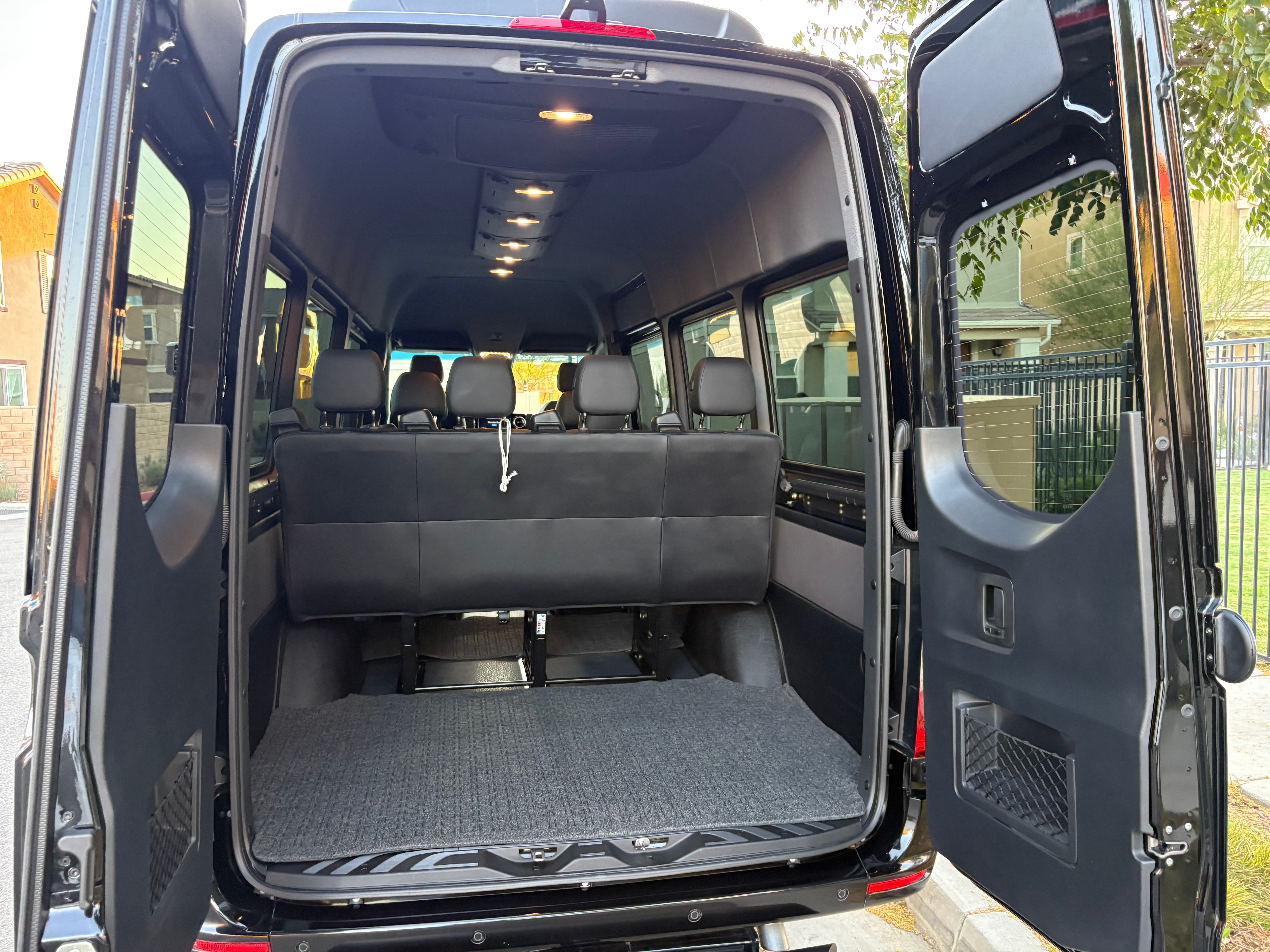 Used 2020 Mercedes-Benz Sprinter 2500 image 9