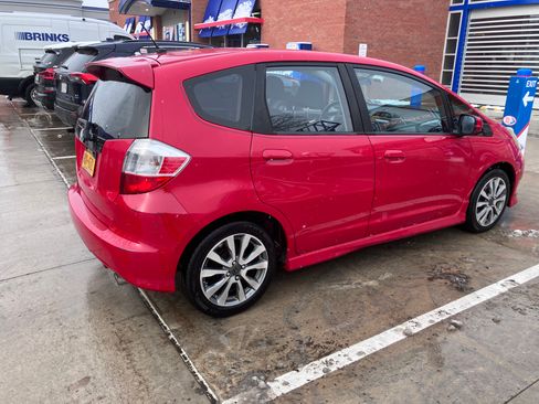Used 2012 Honda Fit Sport image 5
