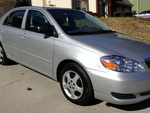 Used 2006 Toyota Corolla CE image 6