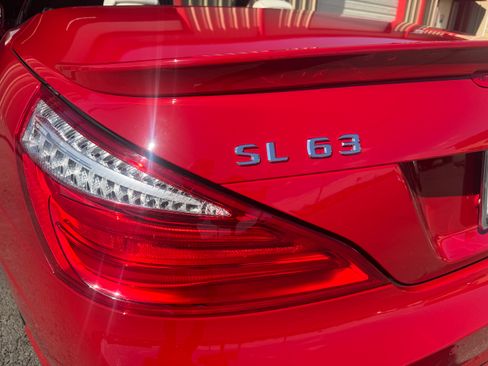 Used 2013 Mercedes-Benz SL 63 AMG image 21
