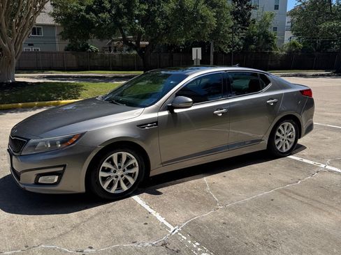 Used 2015 Kia Optima EX w/ EX Premium Package FWD image 5