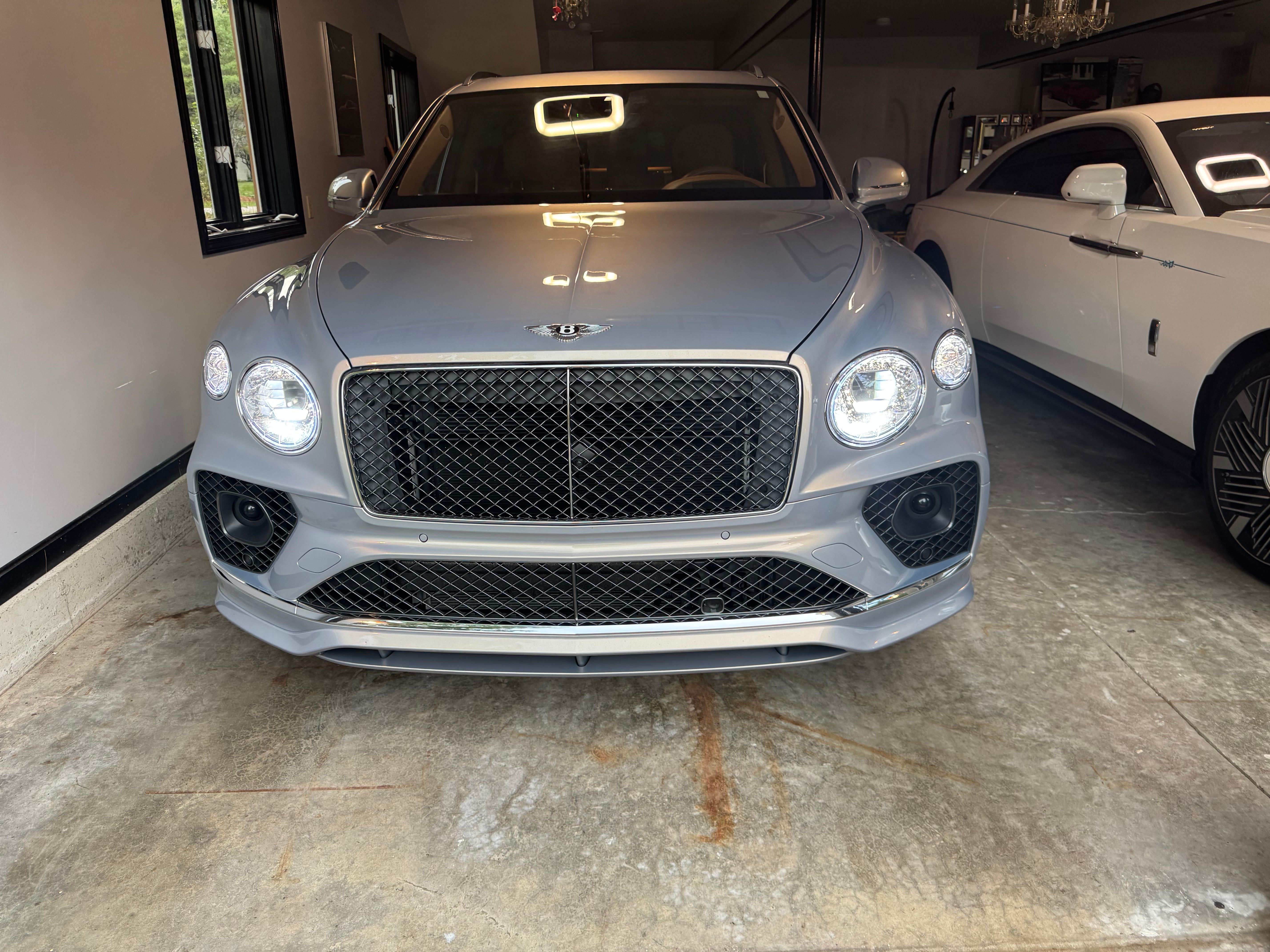 Used 2022 Bentley Bentayga Speed AWD/4WD image 10