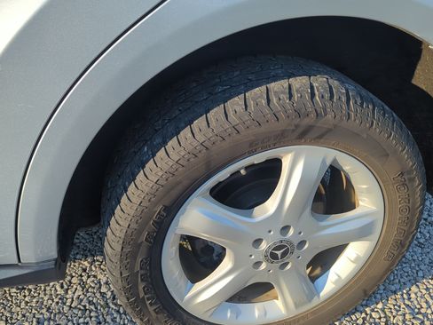 Used 2008 Mercedes-Benz ML 320 ML 320 CDI Sport Utility 4D image 13