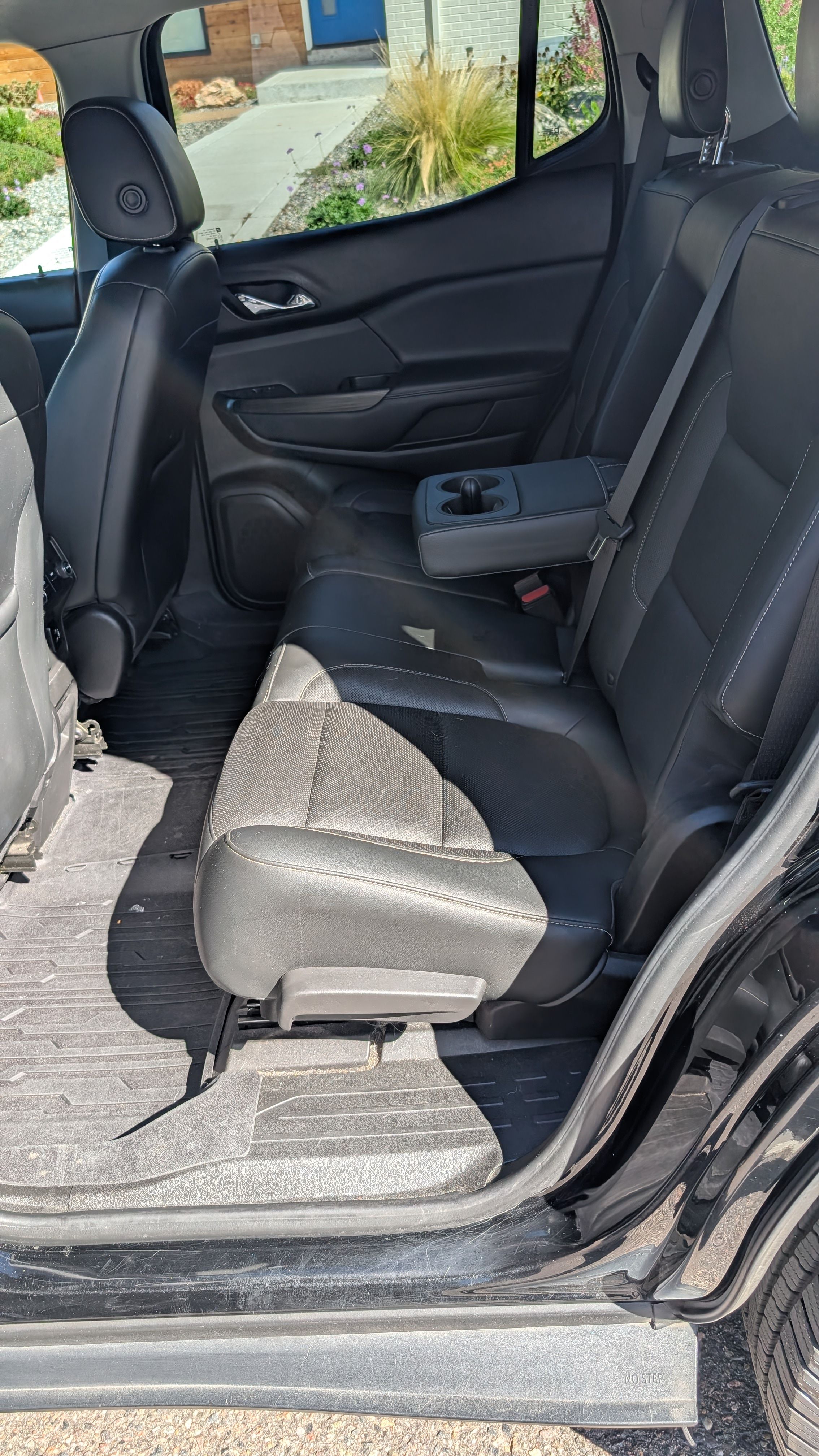 Used 2017 GMC Acadia SLT AWD/4WD image 17