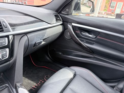 Used 2017 BMW 330e image 13