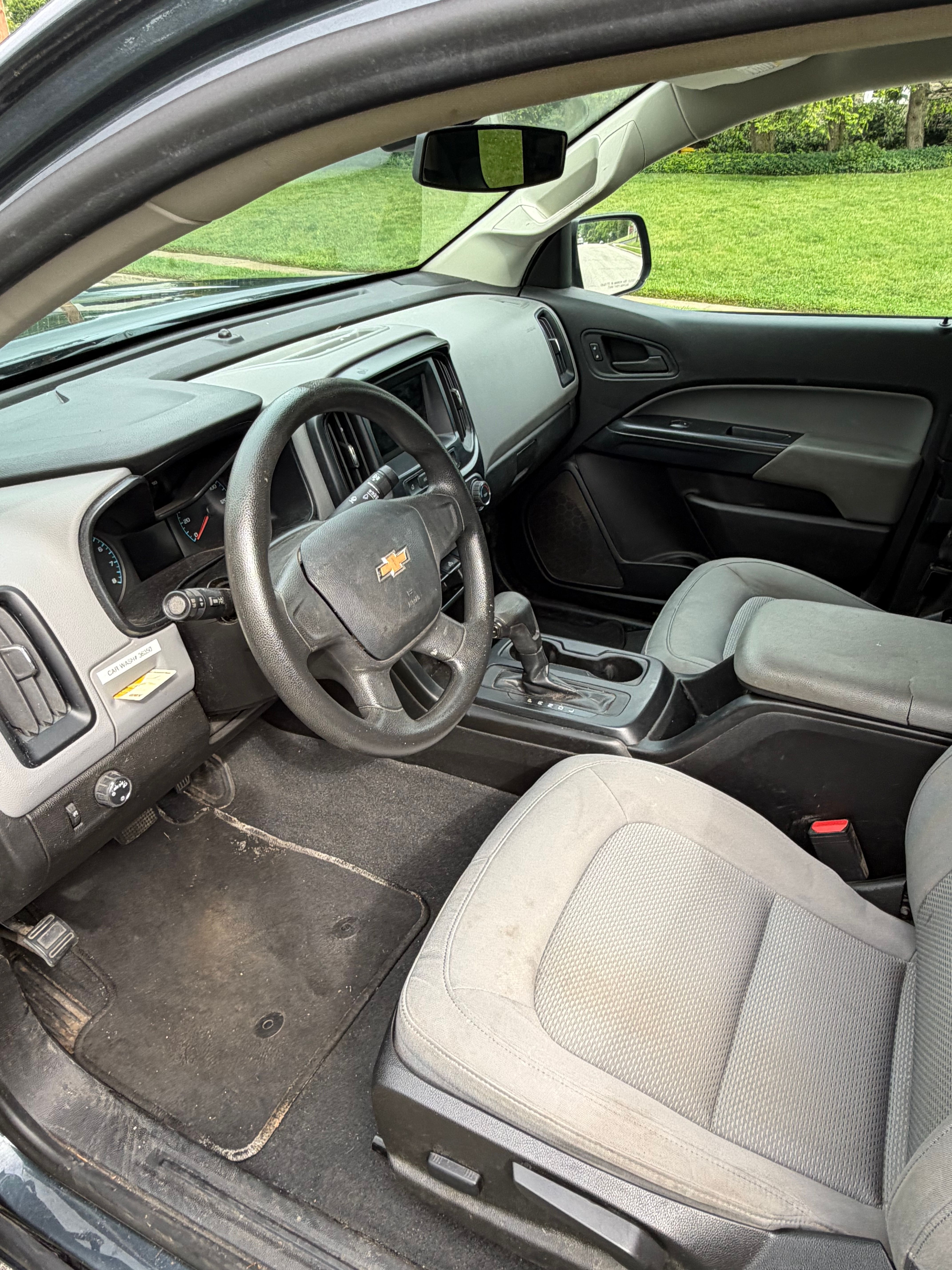 Used 2019 Chevrolet Colorado W/T RWD image 12