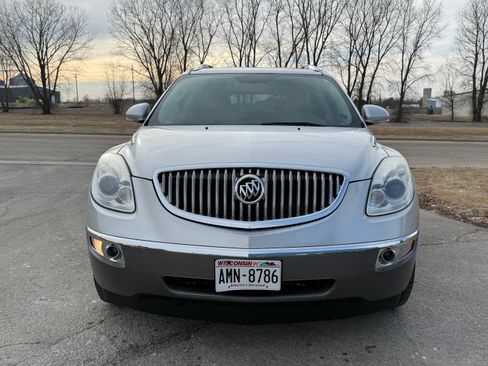 Used 2011 Buick Enclave CX w/ Driver Confidence Package image 9