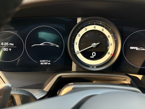 Used 2021 Porsche 911 Carrera image 13