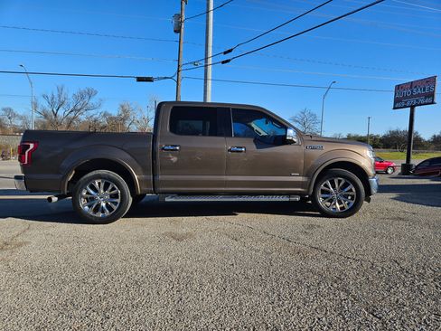 Used 2016 Ford F150 Lariat image 8