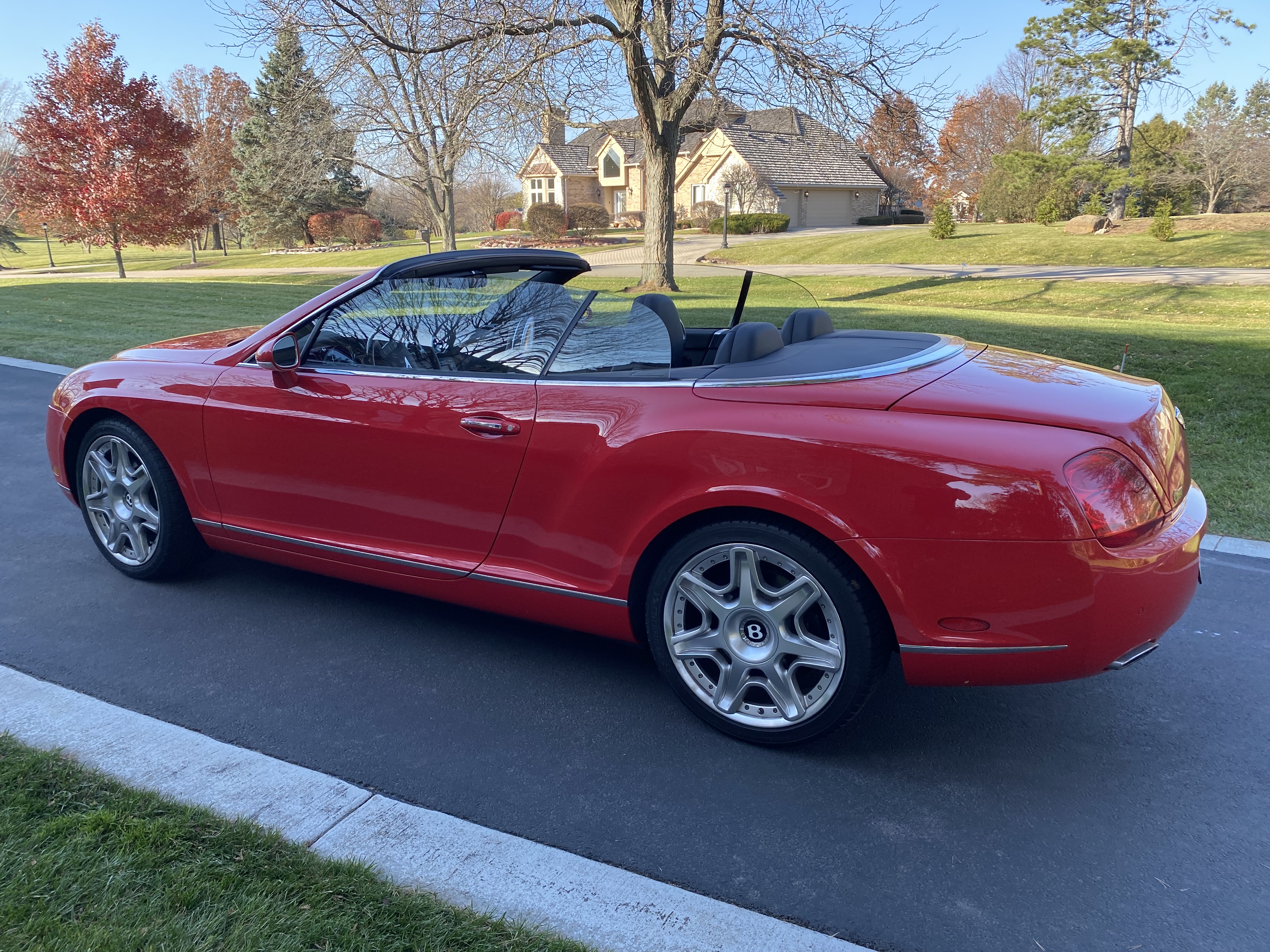 Used 2009 Bentley Continental GTC AWD/4WD image 1