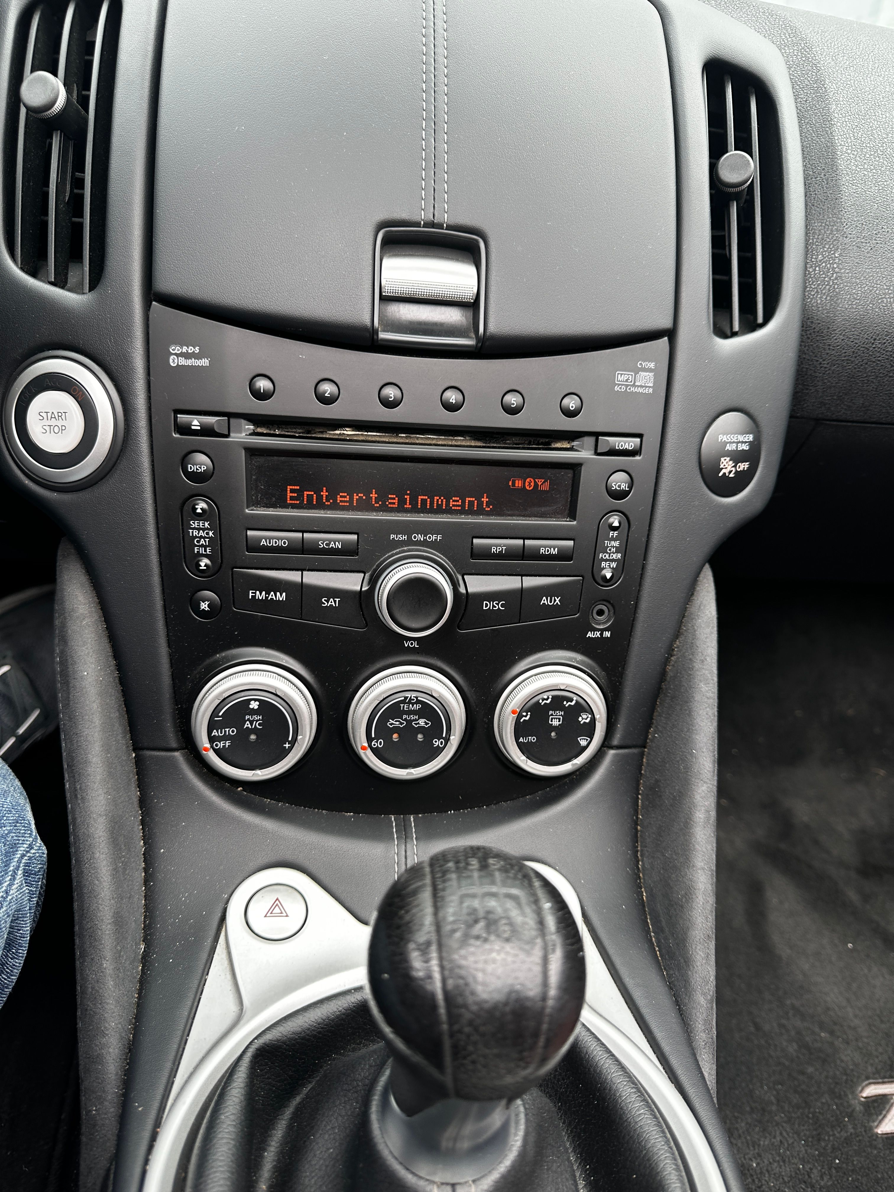 Used 2010 Nissan 370Z Touring w/ Sport Pkg RWD image 13