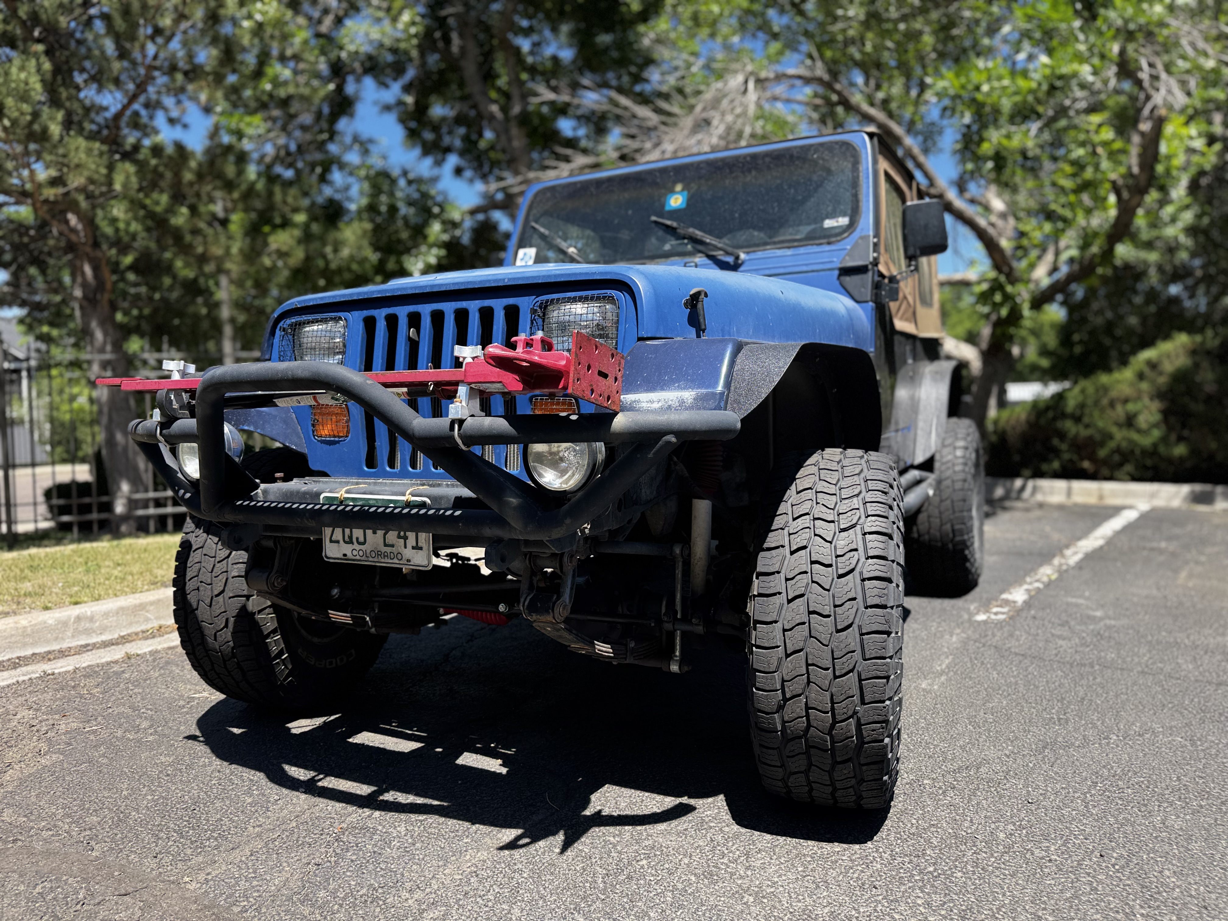 Used 1993 Jeep Wrangler 4WD image 1