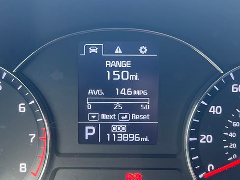 Used 2016 Kia Forte EX image 2