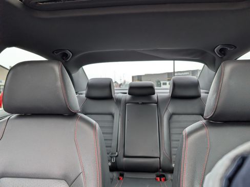 Used 2013 Volkswagen Jetta GLI Autobahn image 26