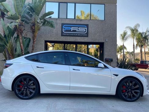 Used 2020 Tesla Model 3 Performance image 4