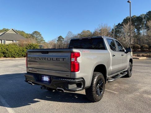 Used 2021 Chevrolet Silverado 1500 LT Trail Boss w/ Convenience Package II image 4