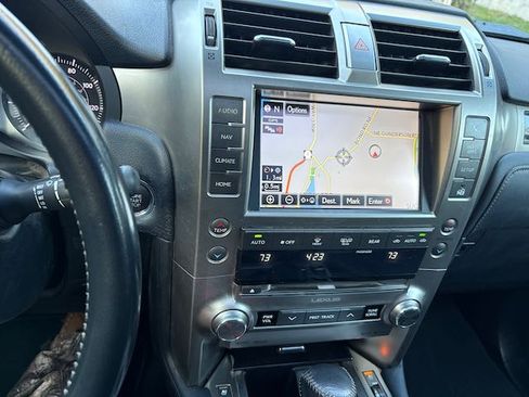 Used 2015 Lexus GX 460 image 8