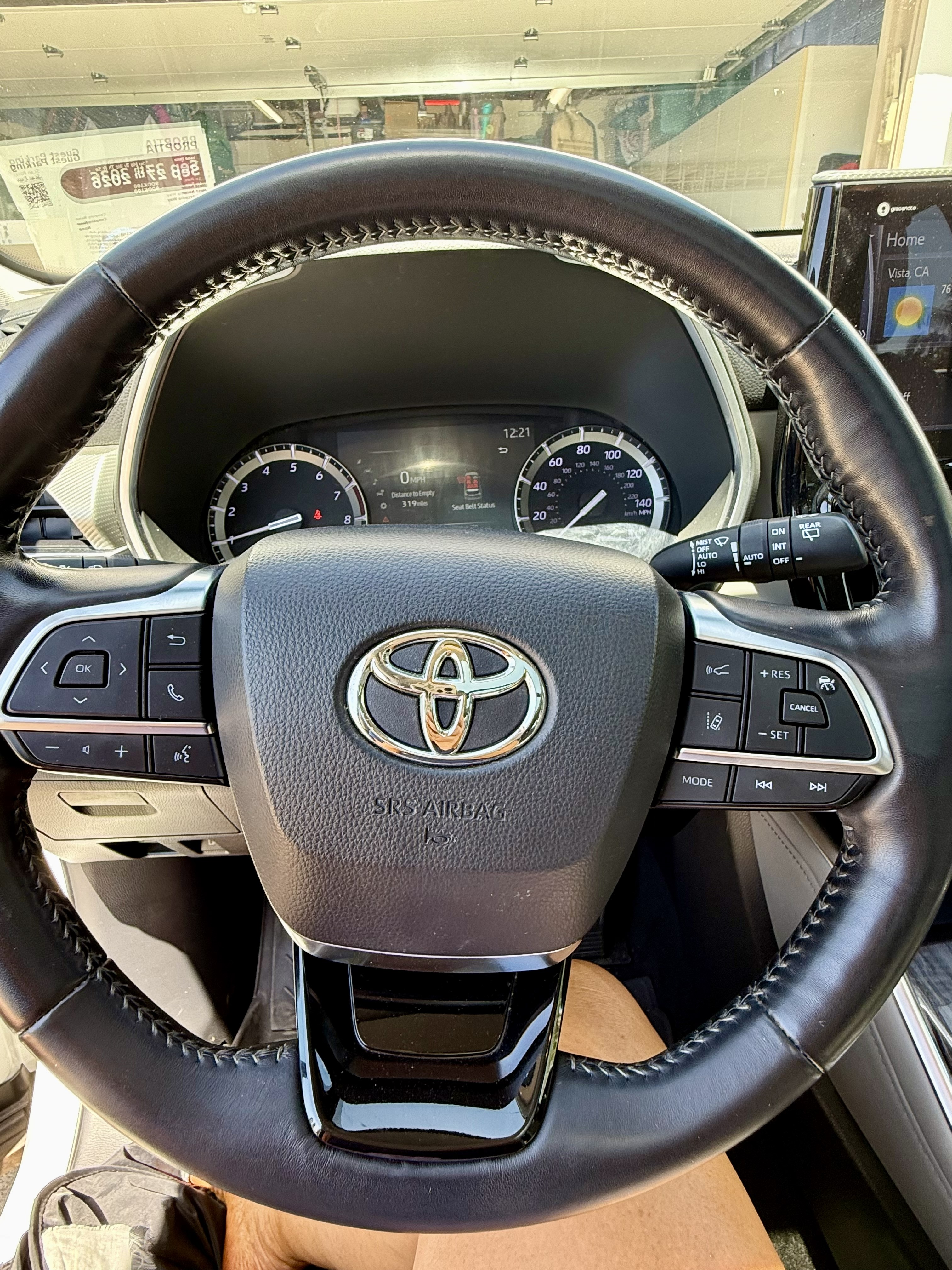 Used 2020 Toyota Highlander Platinum AWD/4WD image 10