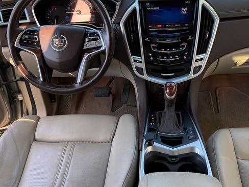 Used 2016 Cadillac SRX Premium AWD/4WD image 5
