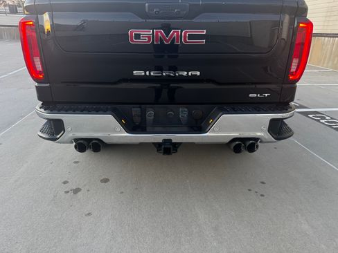 Used 2022 GMC Sierra 1500 SLT w/ SLT Premium Plus Package image 10