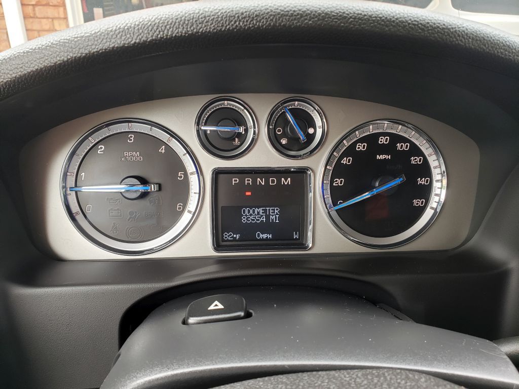 Used 2013 Cadillac Escalade Premium AWD/4WD image 15