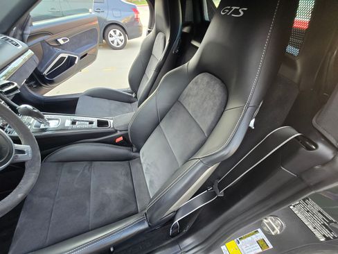 Used 2016 Porsche Boxster GTS image 5