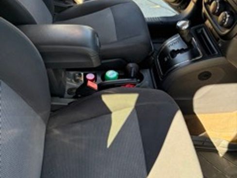 Used 2016 Jeep Patriot Sport w/ Power Value Group image 12