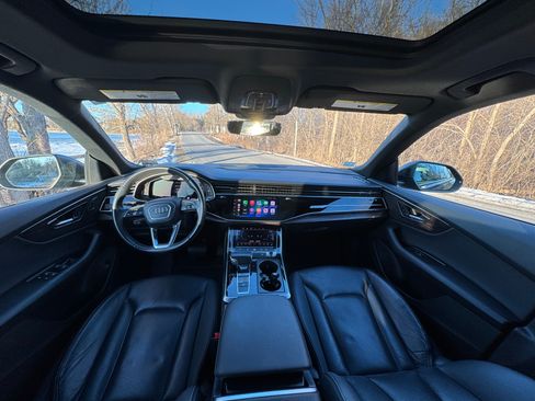 Used 2019 Audi Q8 Premium Plus w/ Premium Plus image 12