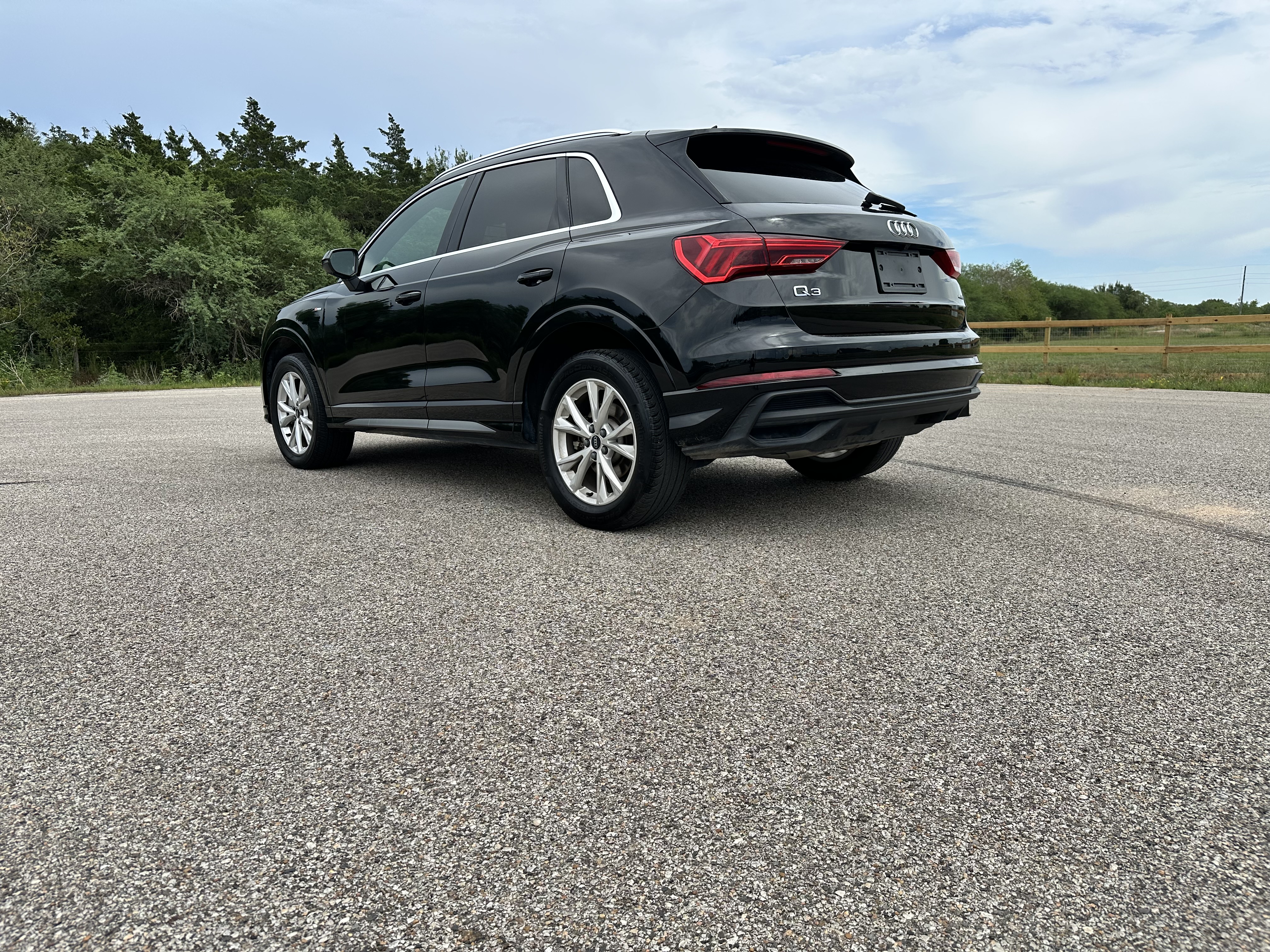 Used 2025 Audi Q3 2.0T Premium AWD/4WD image 6