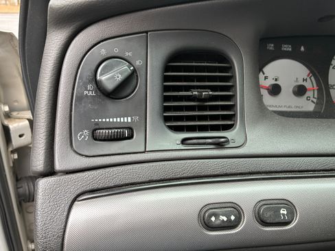 Used 2004 Mercury Marauder image 24