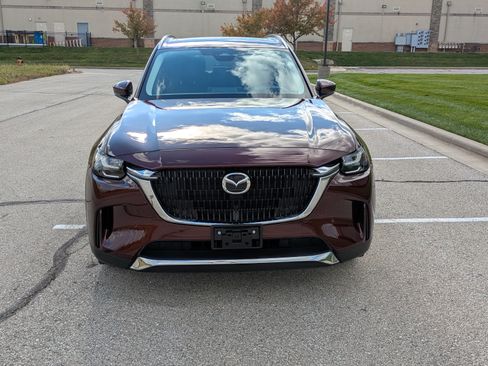 Used 2024 MAZDA CX-90 Plug-In Hybrid w/ Premium Pkg image 12