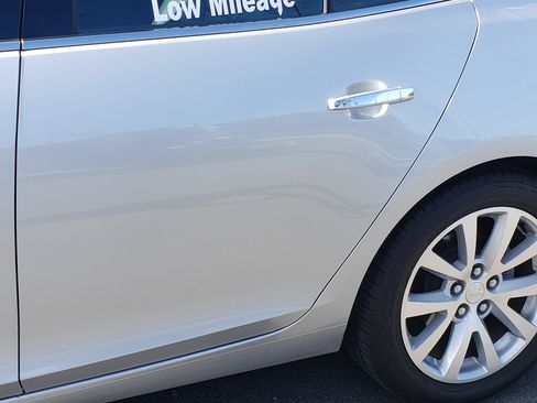 Used 2016 Chevrolet Malibu LTZ image 14