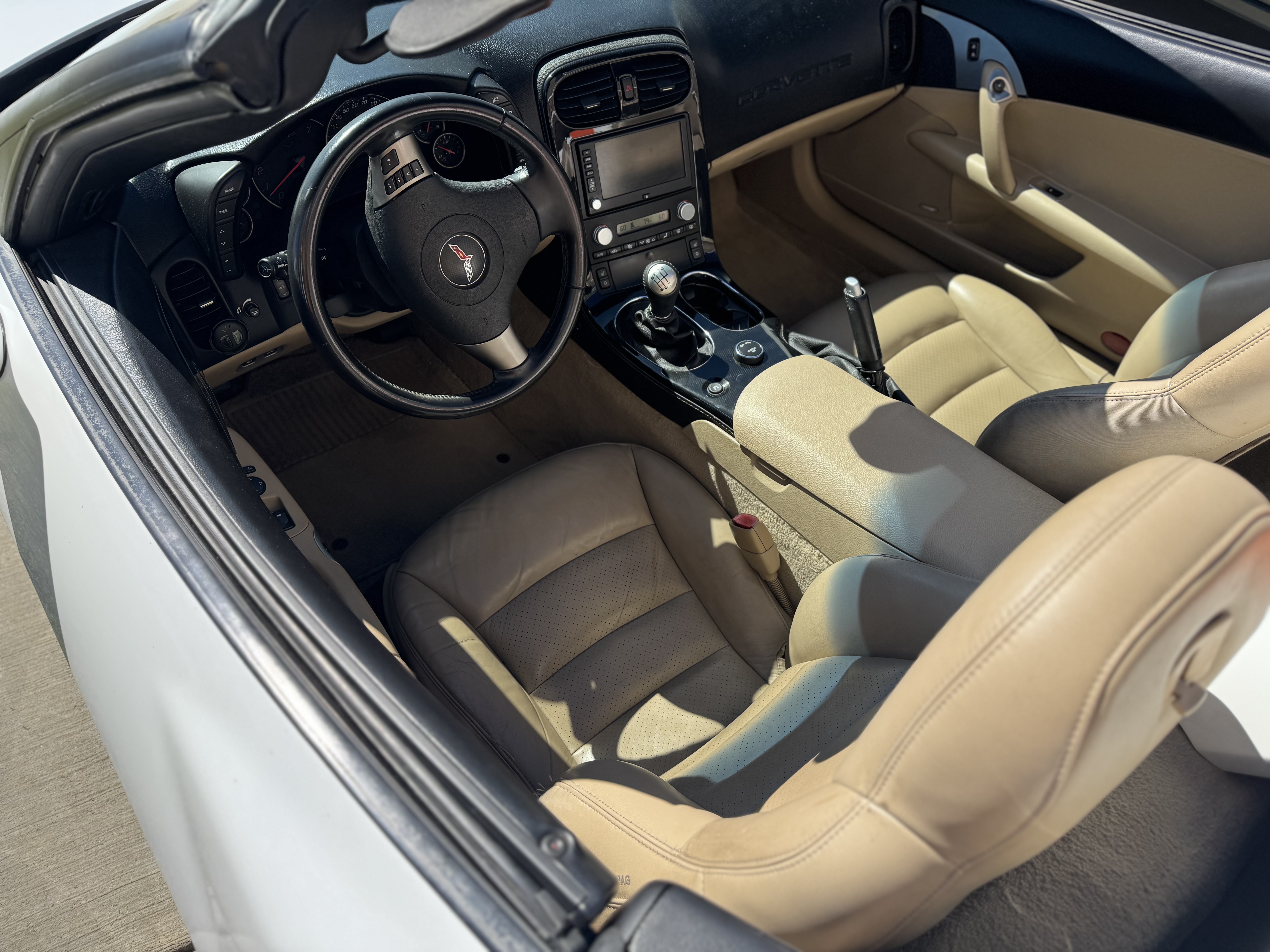 Used 2008 Chevrolet Corvette Convertible w/ Preferred Equipment Group RWD image 8