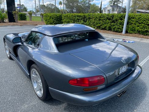 Used 2000 Dodge Viper RT/10 image 2