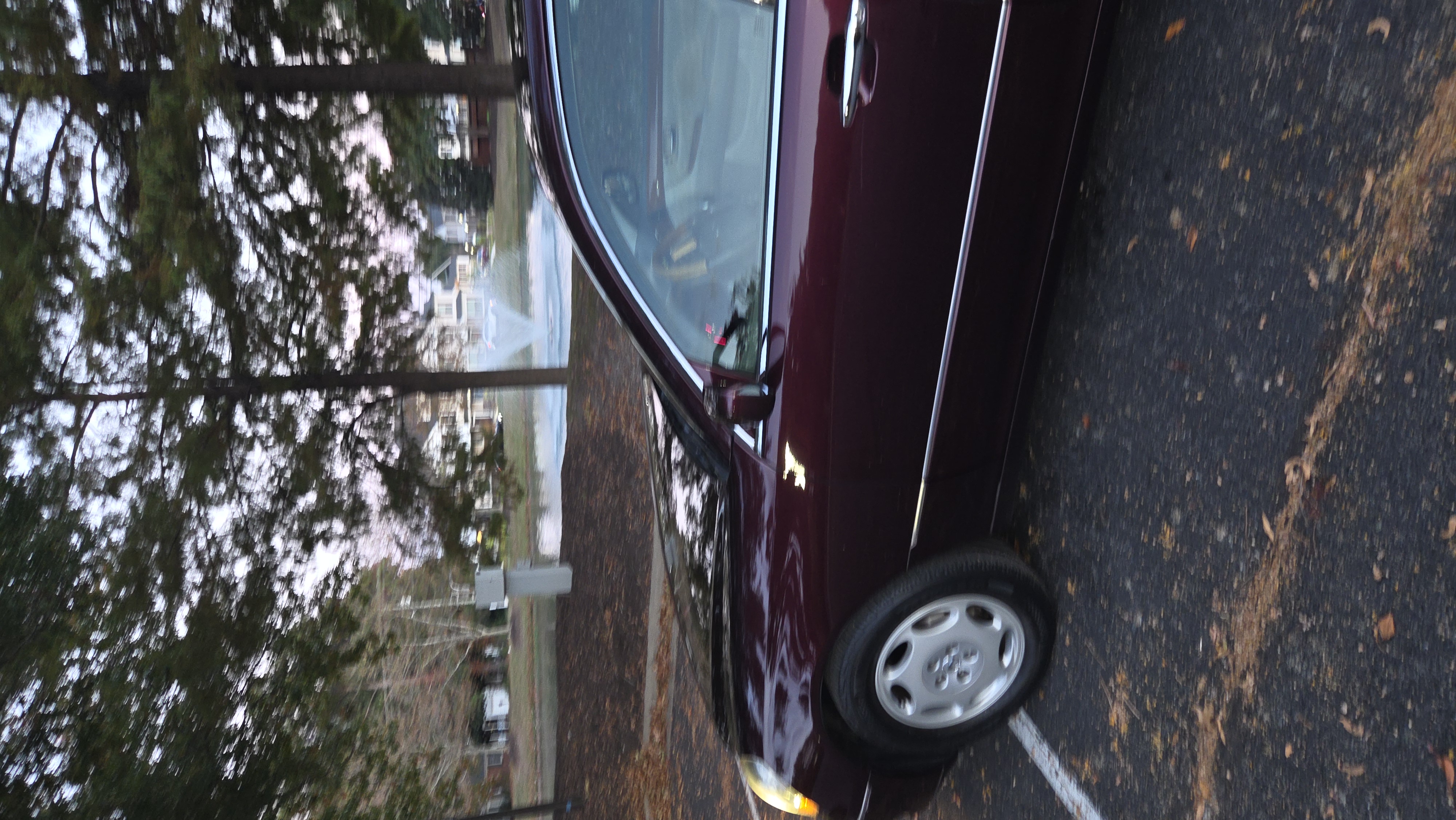 Used 2001 Lexus LS 430 RWD image 2
